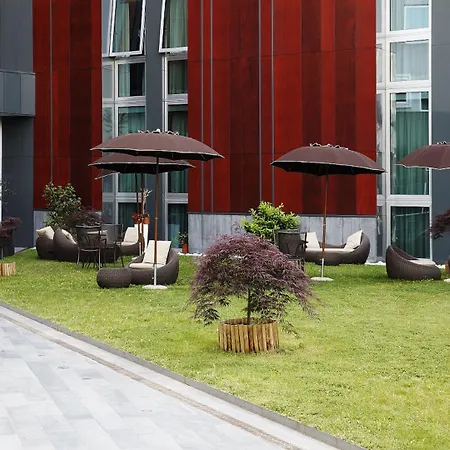 Hotel H2c Milanofiori 4*