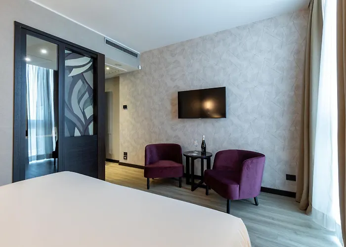 Szálloda H2c Milanofiori Assago